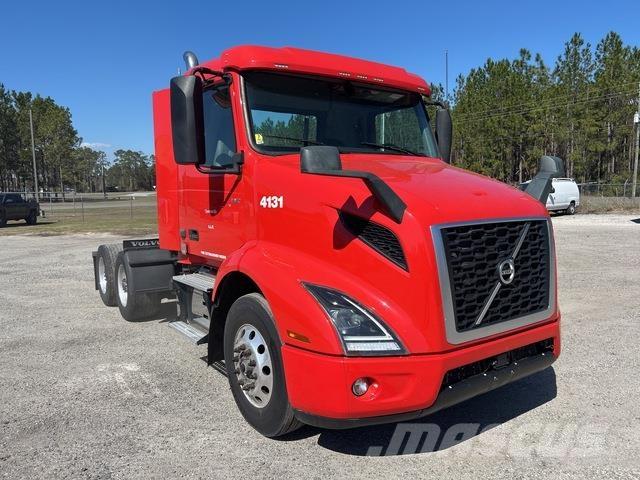 Volvo VNR Motrici e Trattori Stradali