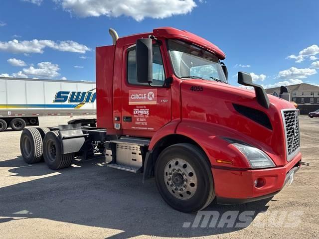 Volvo VNR Motrici e Trattori Stradali