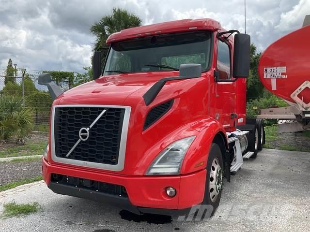 Volvo VNR Motrici e Trattori Stradali