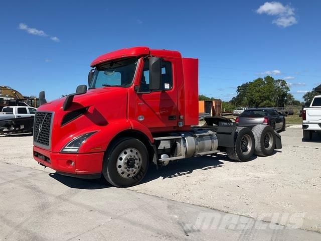 Volvo VNR Motrici e Trattori Stradali