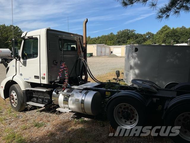 Volvo VNR Motrici e Trattori Stradali