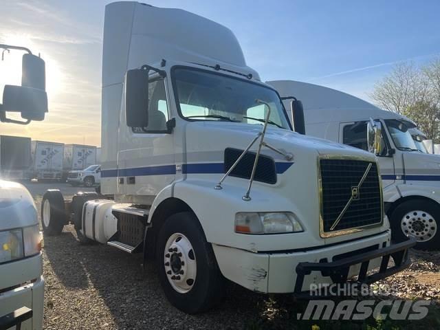 Volvo VNR64T Motrici e Trattori Stradali