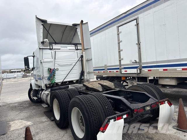 Volvo VNR64T Motrici e Trattori Stradali