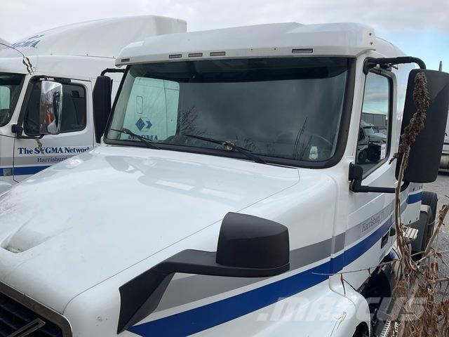 Volvo VNR64T Motrici e Trattori Stradali