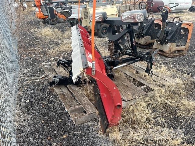 Western  Lame spazzaneve e aratri