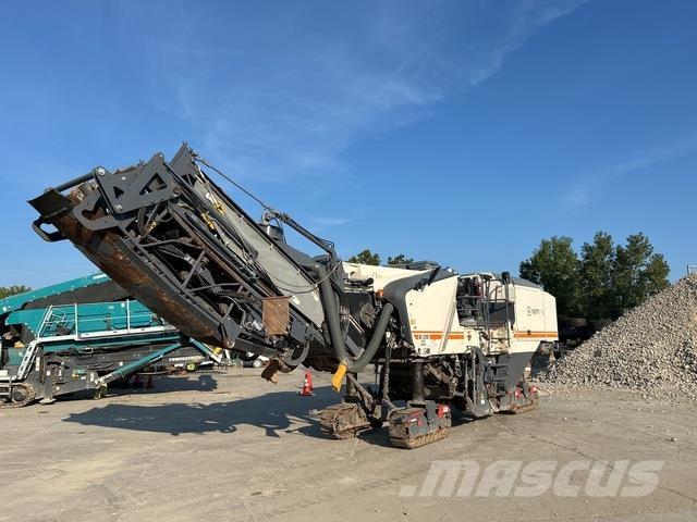 Wirtgen W210i Fresa a freddo per asfalto
