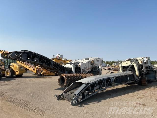 Wirtgen W2200 Fresa a freddo per asfalto
