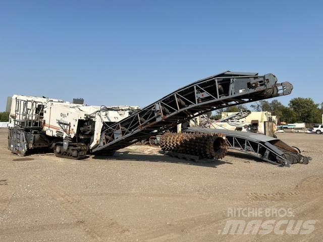 Wirtgen W2200 Fresa a freddo per asfalto