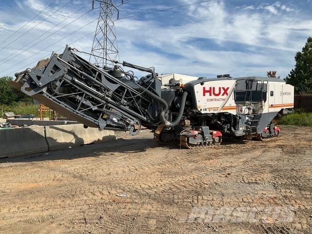 Wirtgen W220i Fresa a freddo per asfalto