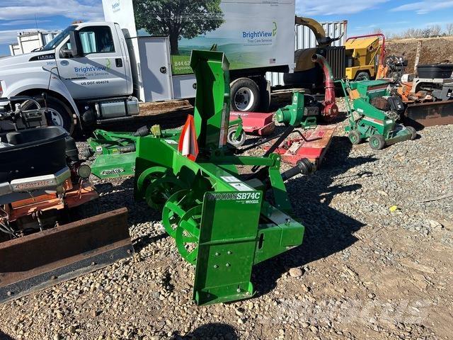 Woods SB74C Spazzaneve