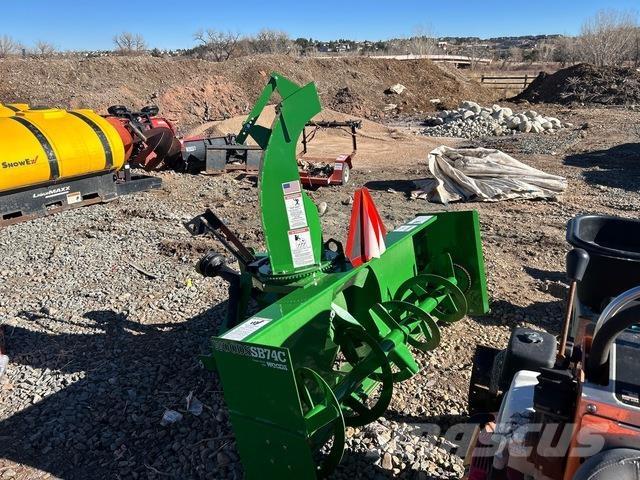 Woods SB74C Spazzaneve