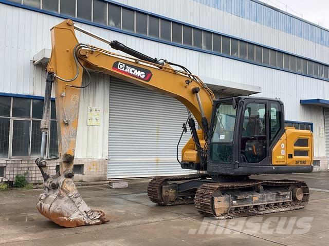 XCMG XE135G Escavatori cingolati