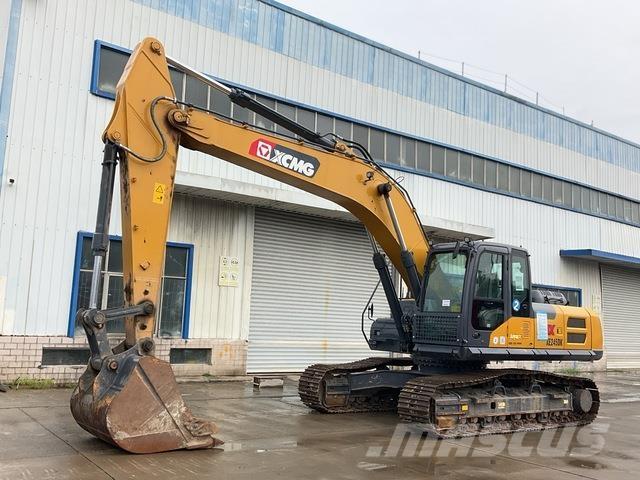 XCMG XE245DK Escavatori cingolati
