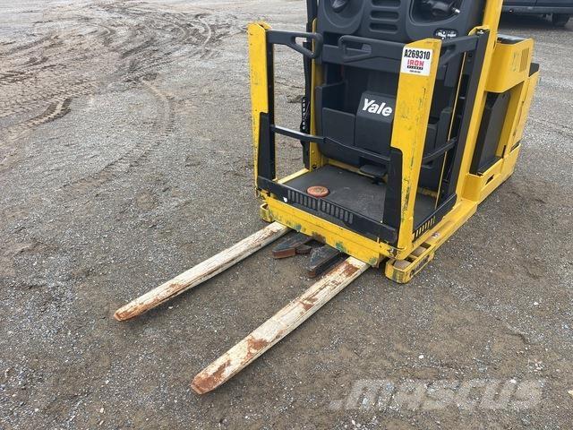 Yale OSO30EF Carrelli elevatori elettrici