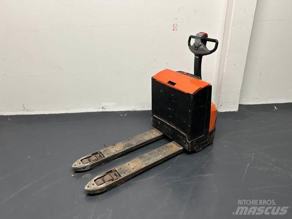 BT LWE200 Transpallet manuale