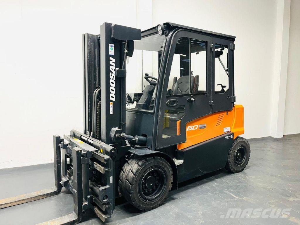 Doosan B50X-7 Carrelli elevatori elettrici