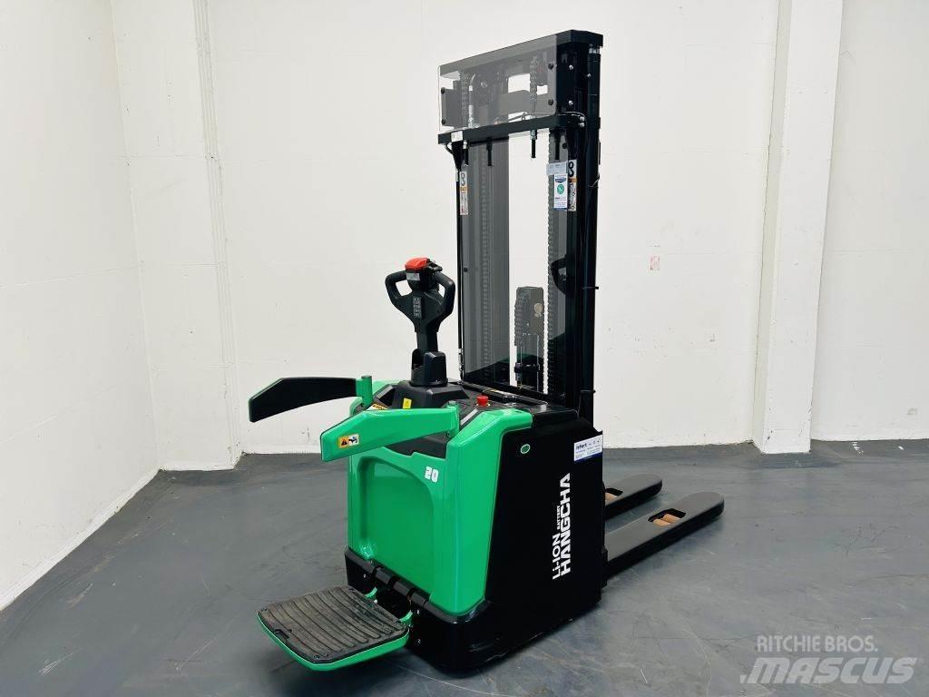 Hangcha CDD20-XT1S-SI Carelli stoccatori  automatici-usati