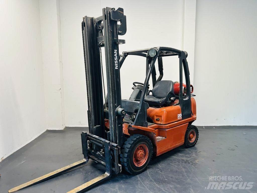 Nissan UD02A20PQ Carrelli elevatori GPL