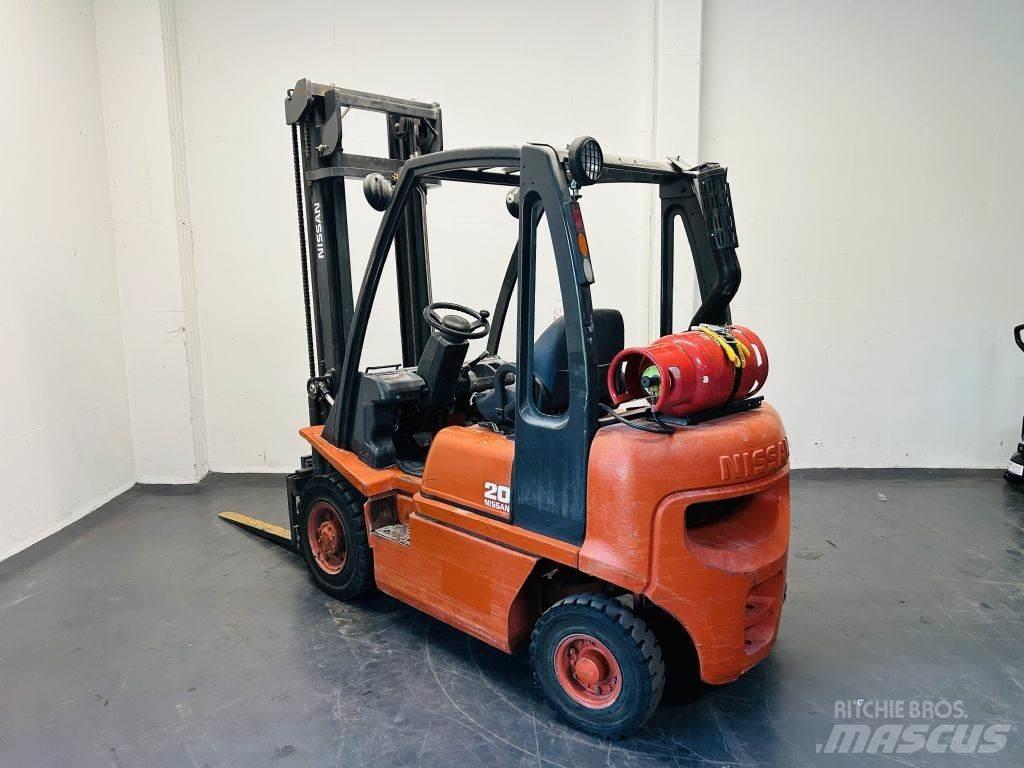 Nissan UD02A20PQ Carrelli elevatori GPL