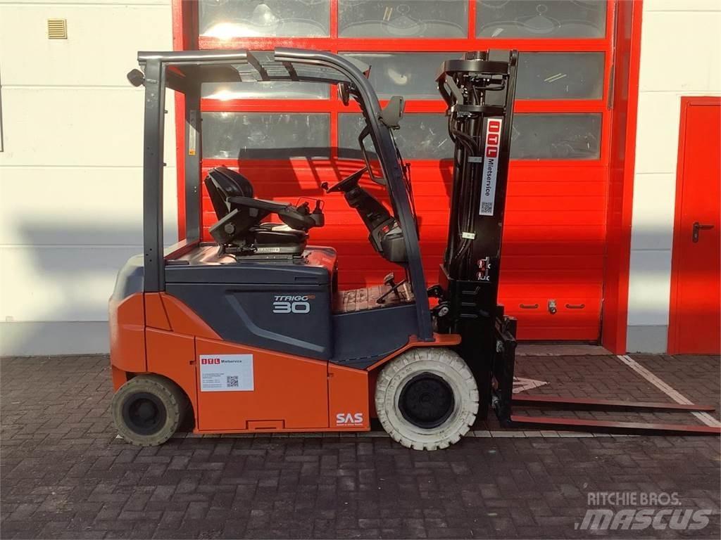 Toyota 8FBMKT30 Carrelli elevatori elettrici