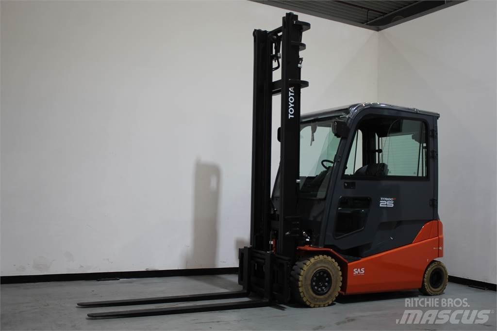Toyota 8FBMT25 Carrelli elevatori elettrici