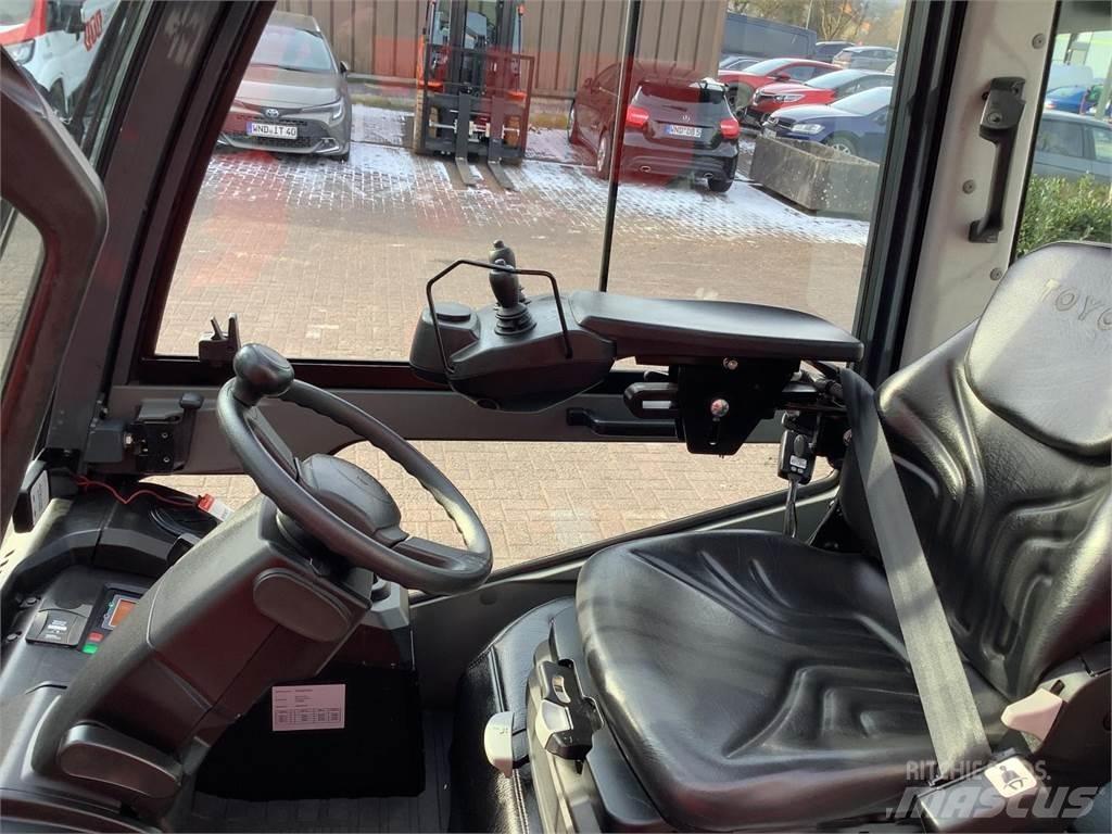 Toyota 8FGJ35F Carrelli elevatori GPL