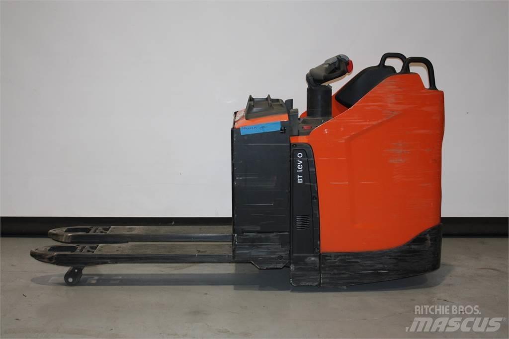 Toyota LPE220 Transpallet manuale