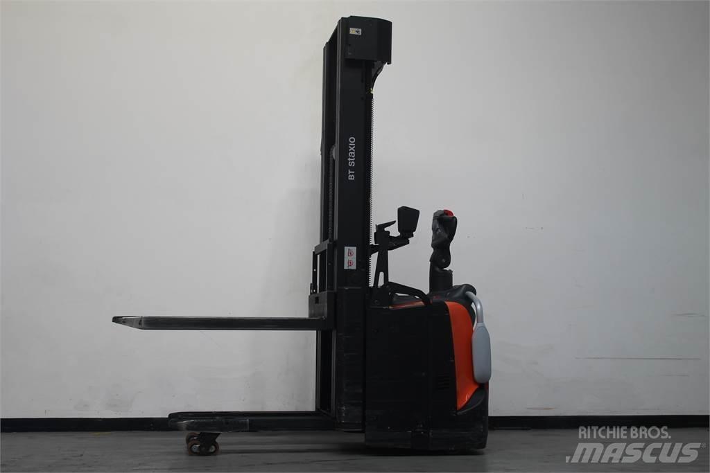 Toyota SPE160L Transpallet uomo a terra