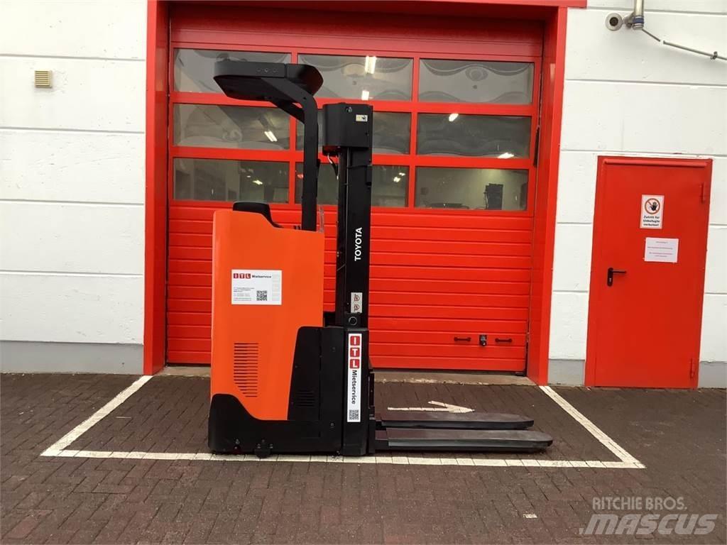 Toyota SSI160LN Transpallet uomo a terra