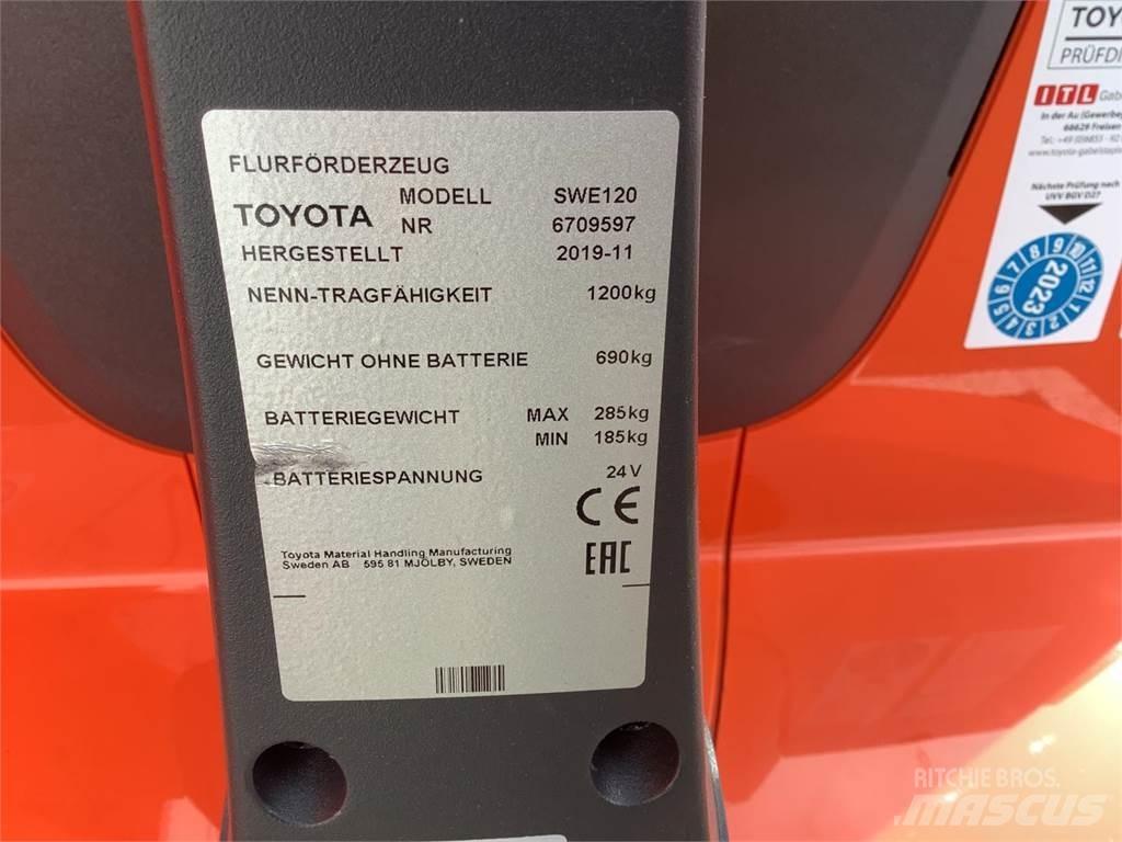 Toyota SWE120 Transpallet uomo a terra
