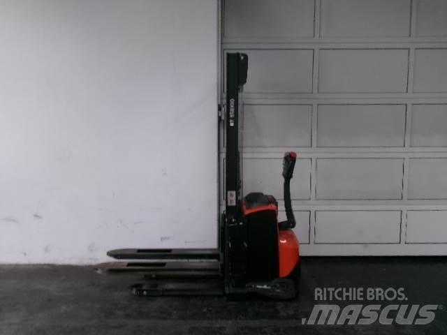 Toyota SWE120 Transpallet uomo a terra