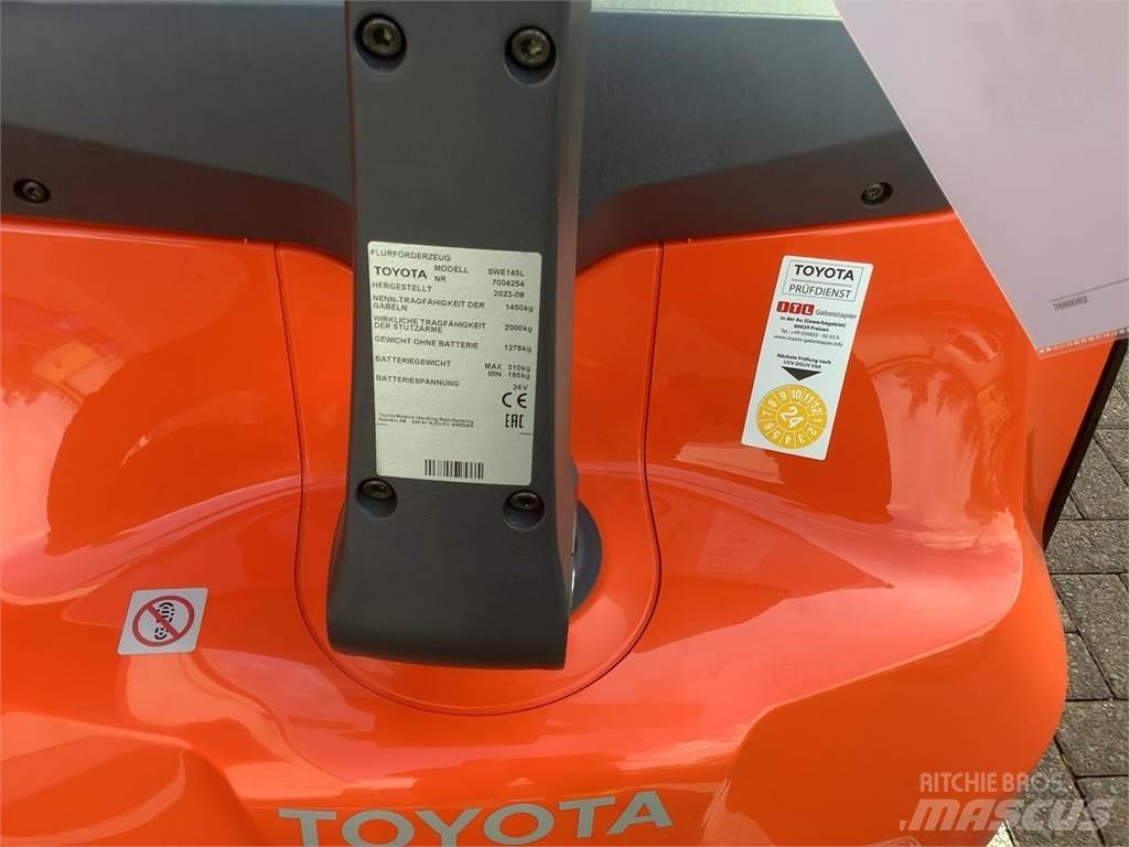 Toyota SWE145L Transpallet uomo a terra