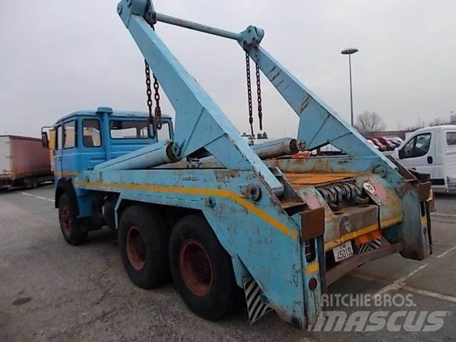 Fiat 697 NP Camion con gancio di sollevamento