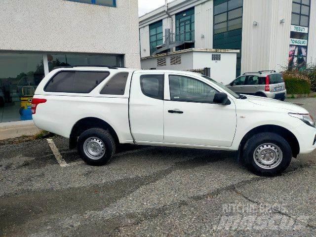 Fiat FULLBACK Camion con sponde ribaltabili