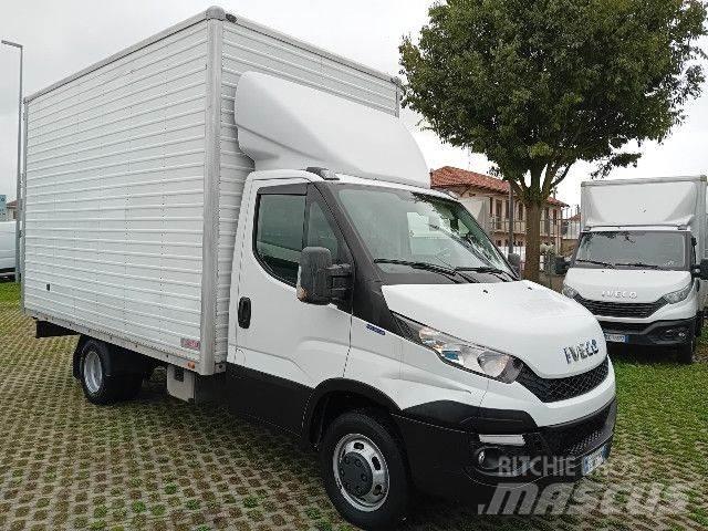 Iveco 35C13 Camion cassonati