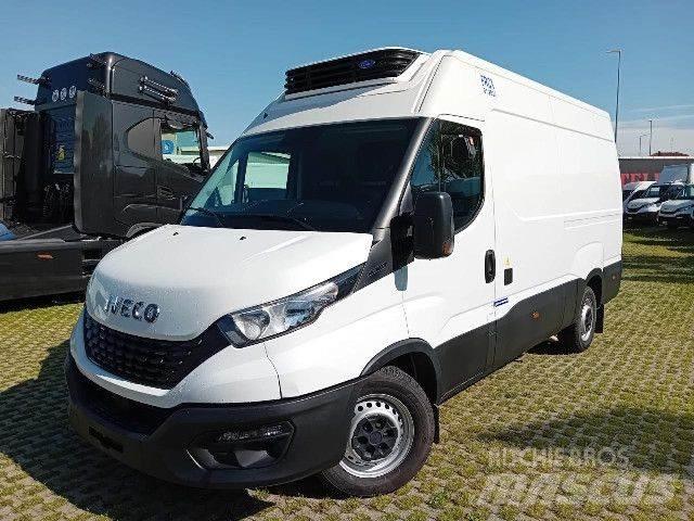 Iveco 35S16 Camion a temperatura controllata