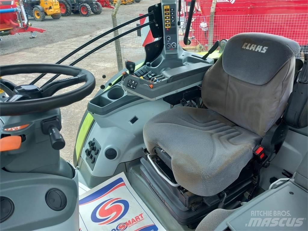 CLAAS ARION 630 Trattori