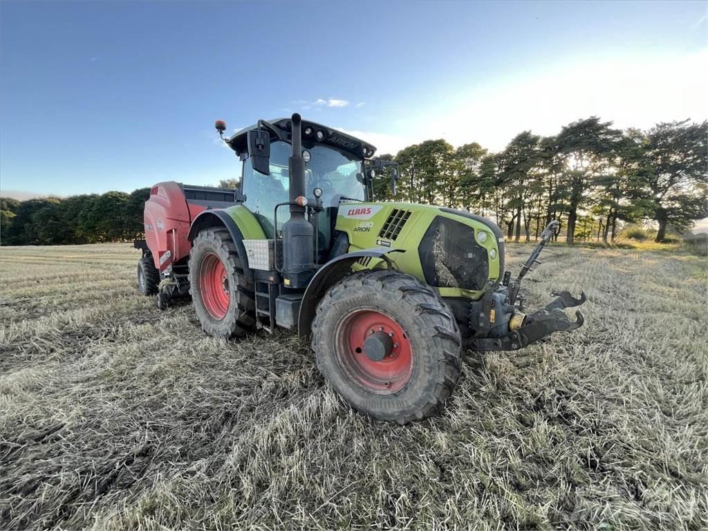 CLAAS ARION 630 Trattori