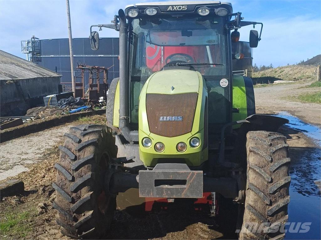 CLAAS AXOS 340 Trattori