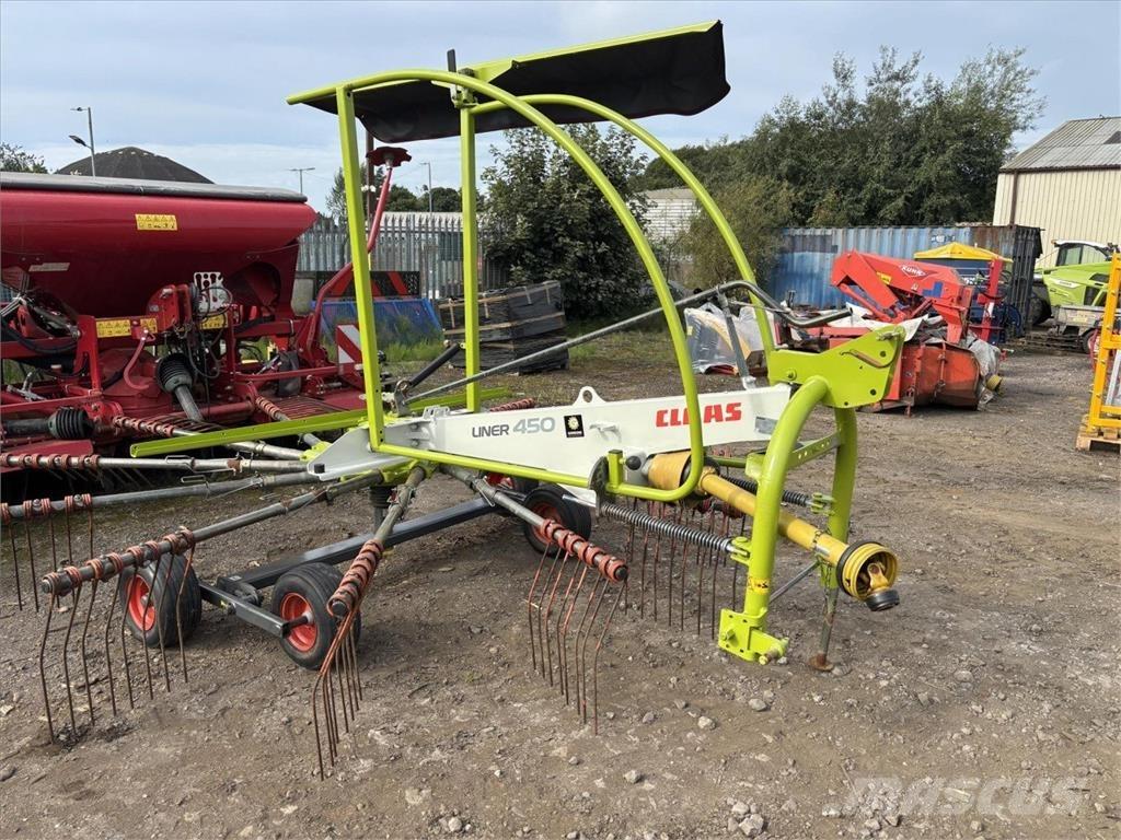CLAAS LINER 450 Ranghinatori