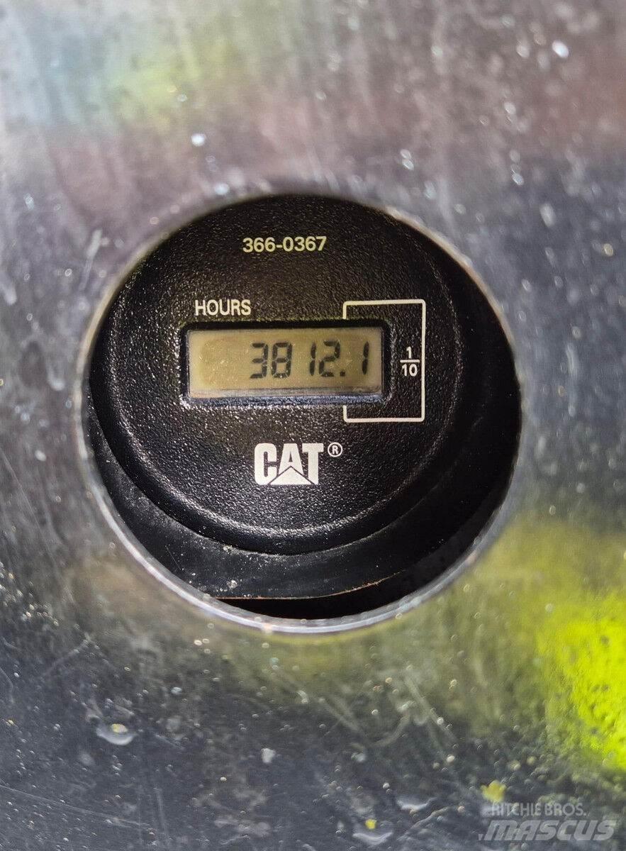 CAT 305E2 Escavatori medi 7t - 12t