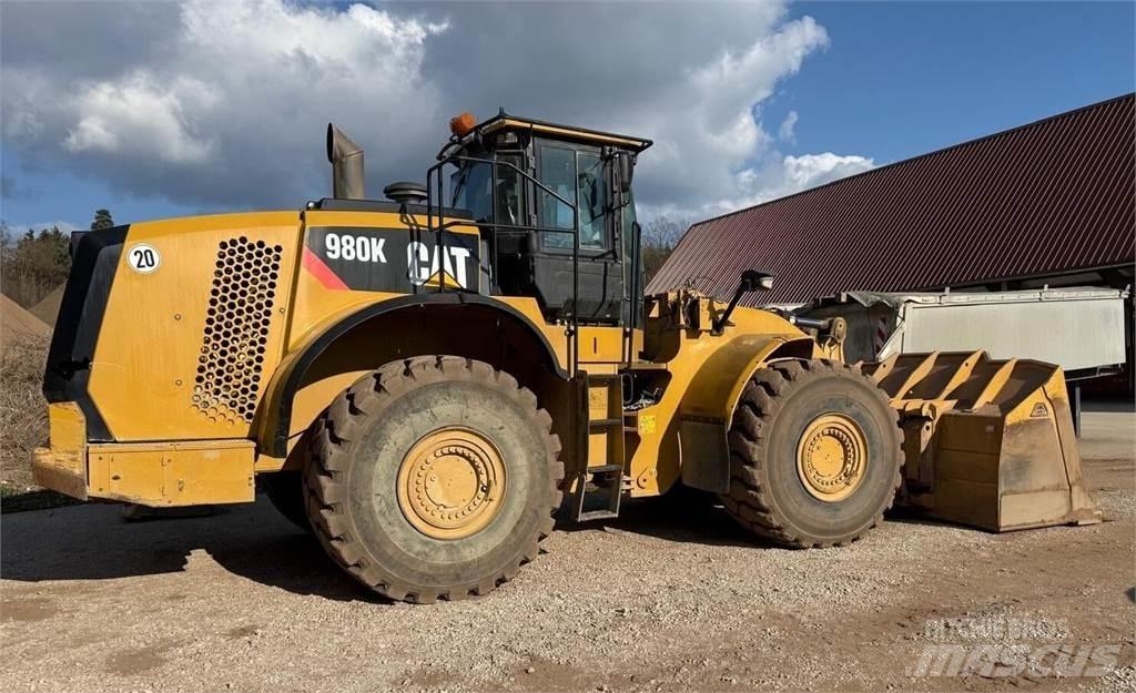 CAT 980K Pale gommate