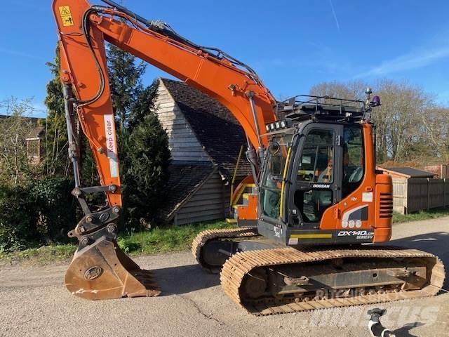 Doosan DX140LCR Escavatori cingolati