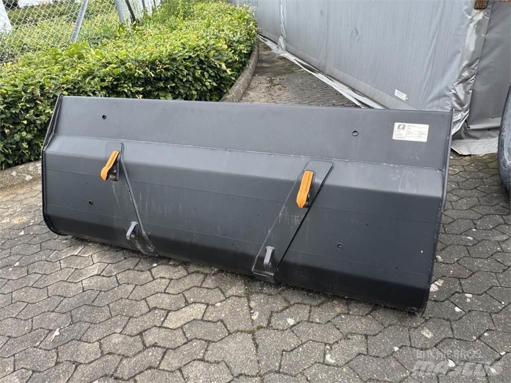 Ålö VL 225 SKOVL Pale frontali e scavatori