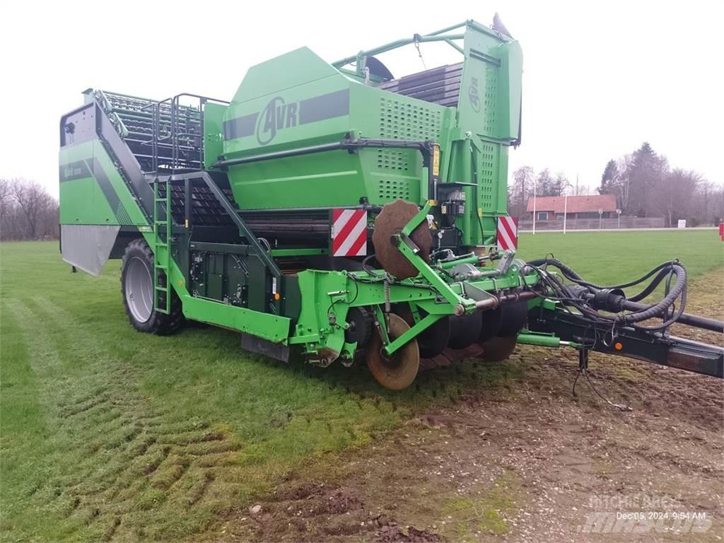 AVR SPIRIT 9200 Scava raccogli patate