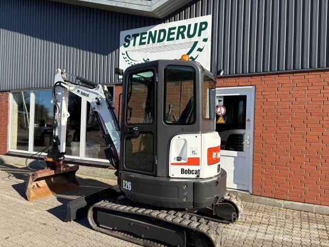 Bobcat E26 Mini pale