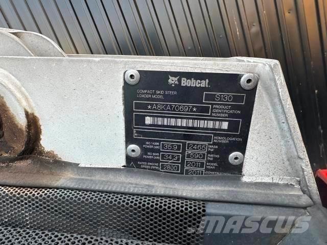 Bobcat S130 Mini pale