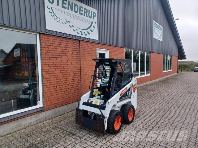 Bobcat S70 Mini pale