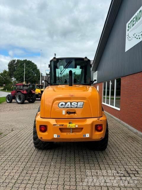 CASE 321 Pale gommate
