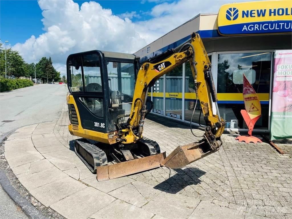 CAT 301.8C Miniescavatori